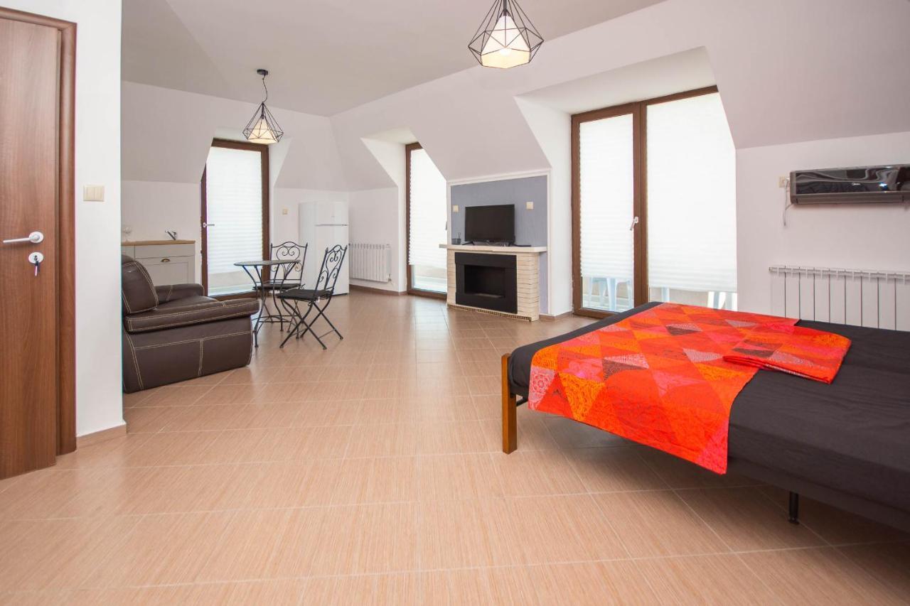 Hotel Czech Rhapsody Nesebar Ngoại thất bức ảnh