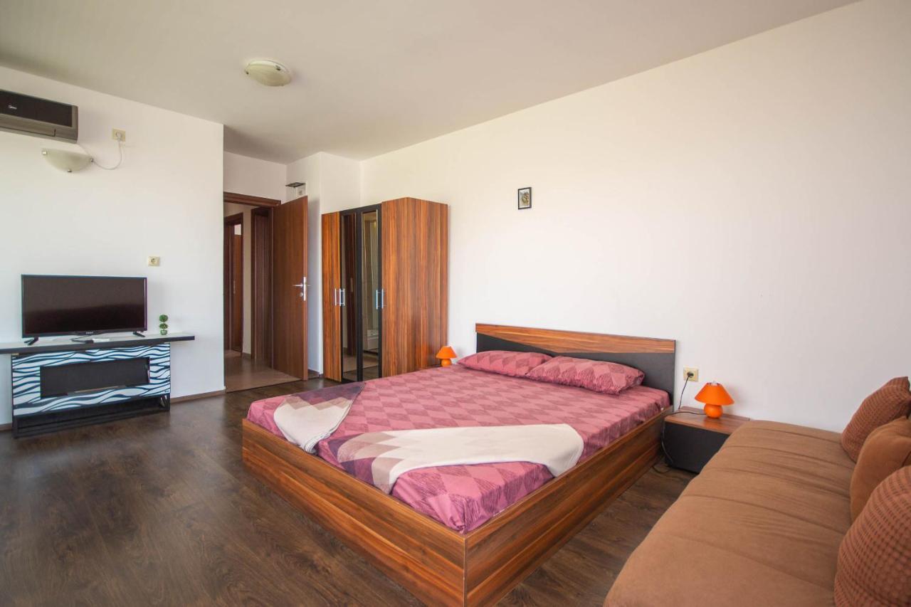 Hotel Czech Rhapsody Nesebar Ngoại thất bức ảnh